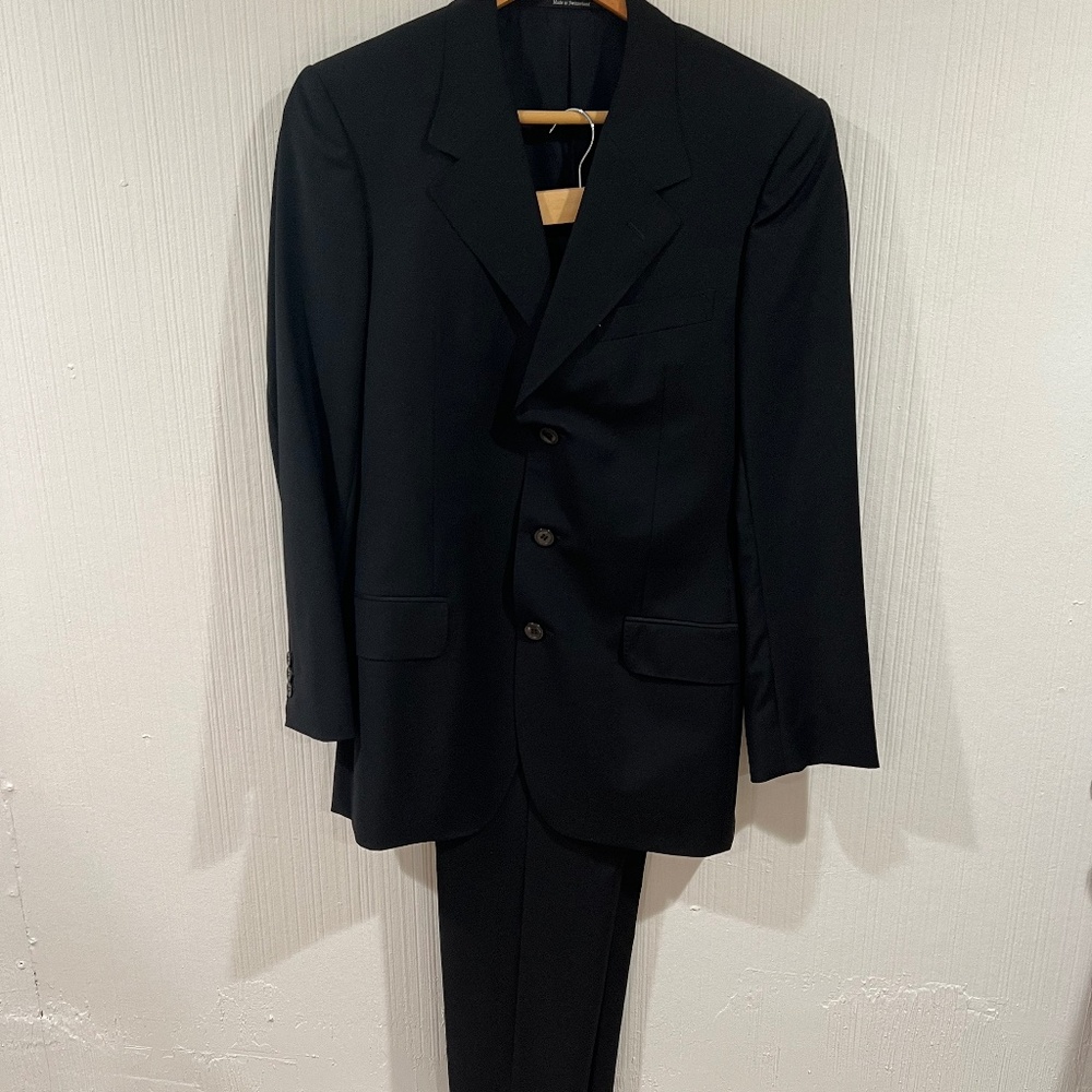 YVES SAINT LAURNET SOLID BLACK 3 BUTTON MENS SUIT 100% WOOL 44R